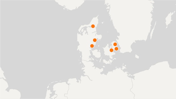 Map of Denmark with Polestar locations indicated as orange dots