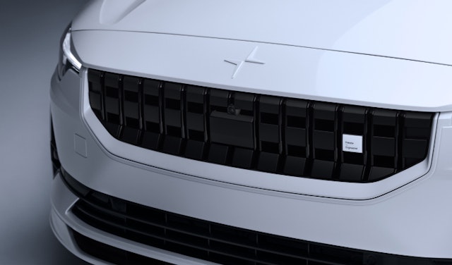 Grille with white Polestar Engineered emblem