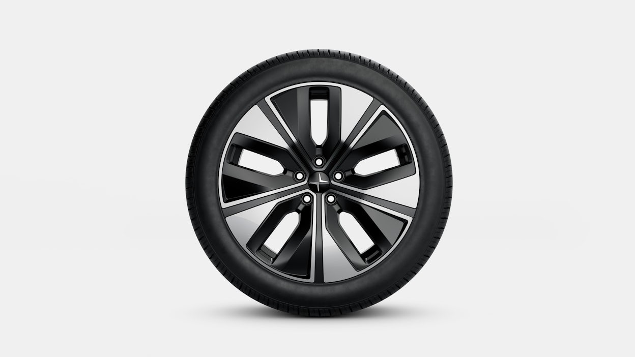 19” 5-Double Spoke Black Diamond Cut Alloy wheel.