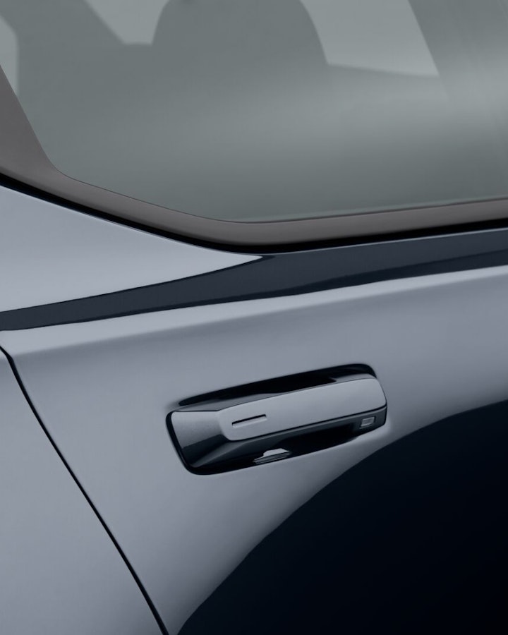 Close up on Polestar 2 door handle