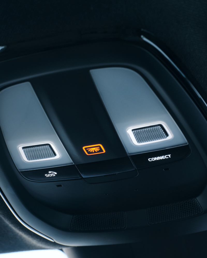 Close-up of the Polestar 2 overhead console
