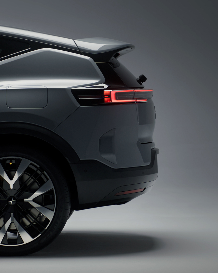 The back of Polestar 3 seen from the side.