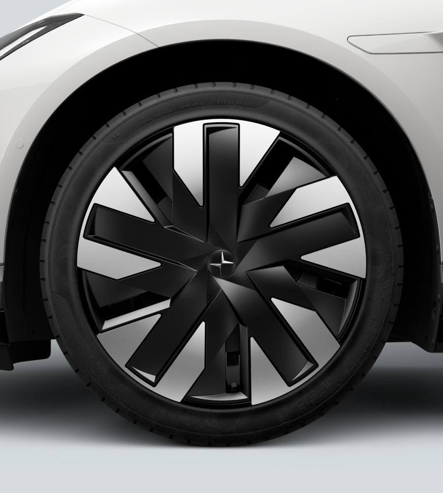 21” 5-Spoke aero black diamond cut alloy wheel​s on grey Polestar 4