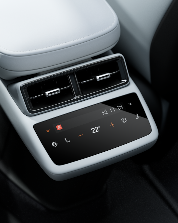 Heating function controls in the rear seats