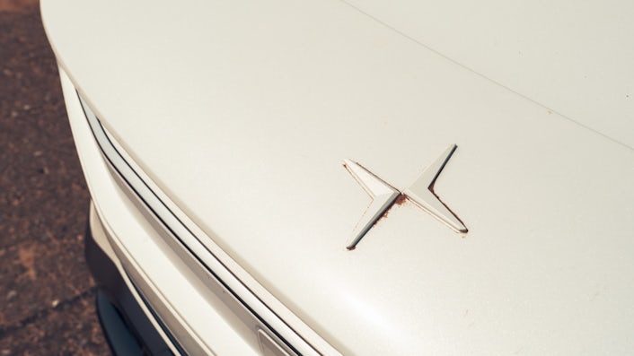 Close-up of Polestar logo on the front of Polestar 3.