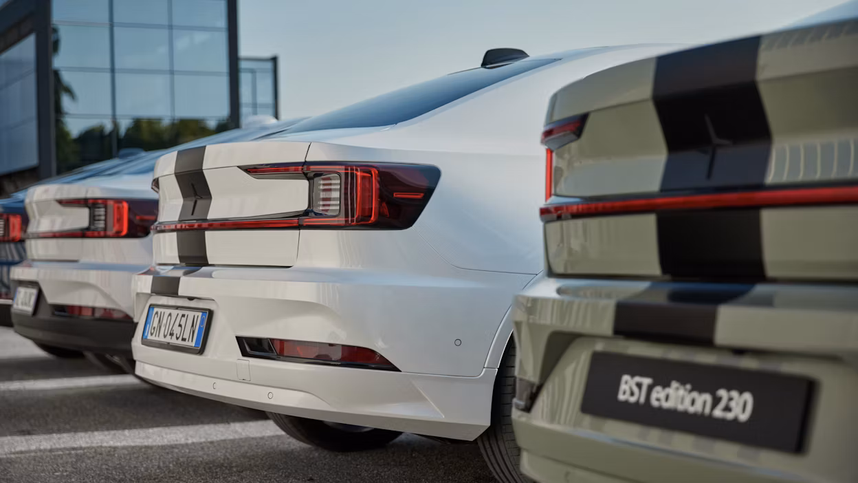 Rear line-up of the Polestar 2 BST edition 230