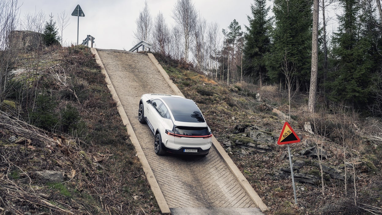 Polestar 3 prototype driving uphill a 60% steep climb.