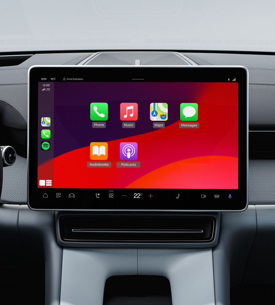 Polestar 4 infotainment Apple CarPlay