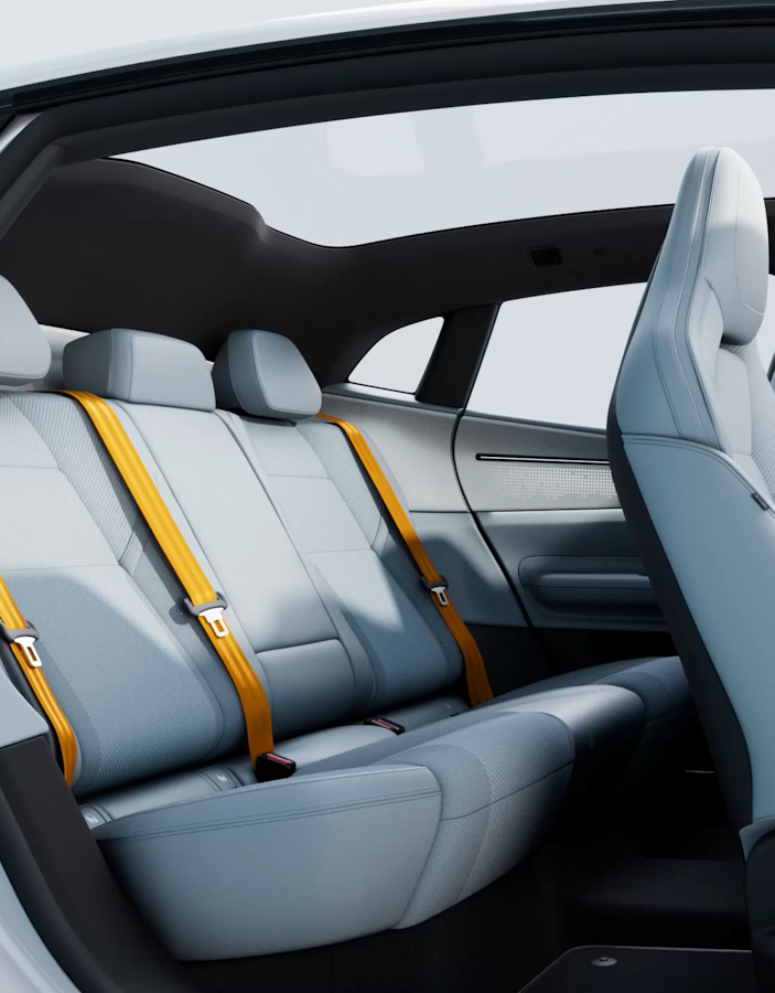 Polestar 4 rear seats comfort zone