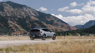 Polestar 3 driving on gravel road in Jackson Hole, Wyoming.