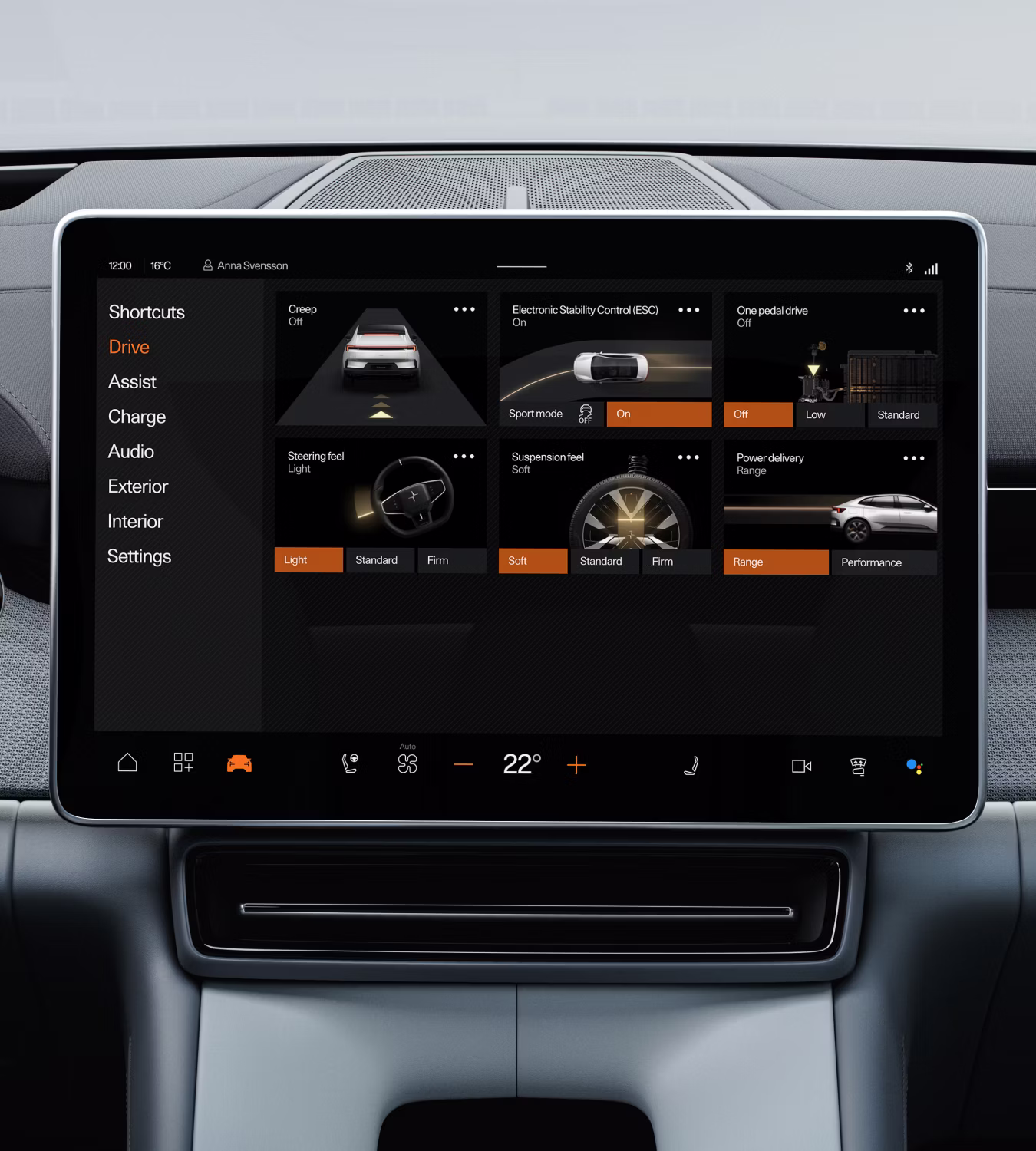 Polestar 4’s centre display showing the ‘Drive’ screen with sport mode inactivated.