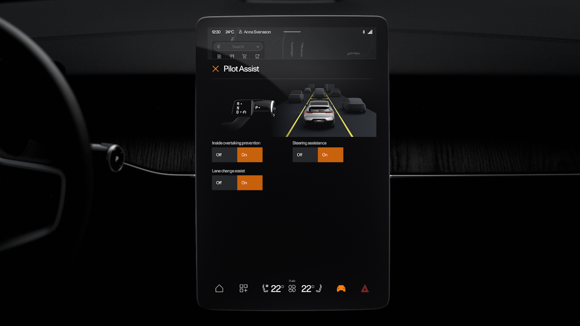 Polestar 3’s dashboard, steering wheel, and centre display showing the “Pilot assist” screen.
