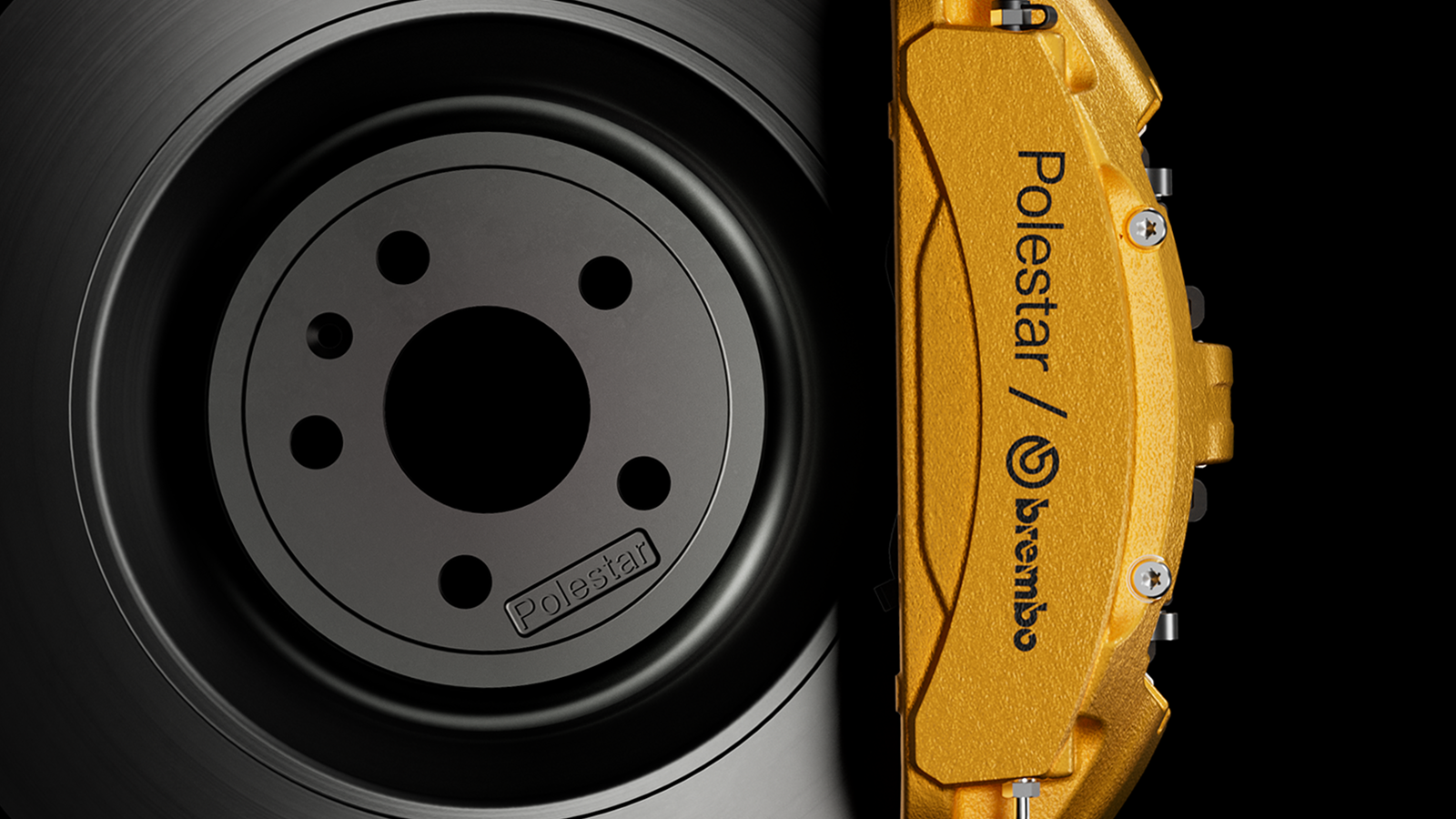 金色制动器，带有极星标志的Akebono制动器